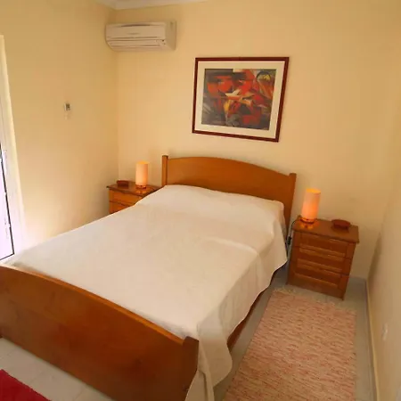 Vale Do Garrao Sleeps 4 Pool Air Con Wifi *